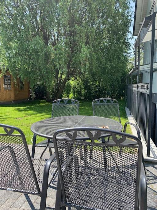 Fewo Mit Garten, Kamin U. Whirlpool Berlin Exteriör bild